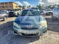 2011 Toyota CAMRY фото