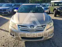 2011 Toyota CAMRY photo