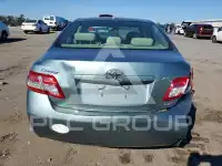 2011 Toyota CAMRY фото