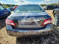 2011 Toyota CAMRY фото