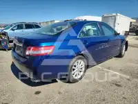 2011 Toyota CAMRY фото