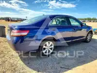 2011 Toyota CAMRY photo