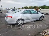 2011 Toyota CAMRY фото
