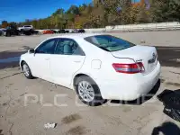 2011 Toyota CAMRY фото