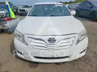 2011 Toyota CAMRY фото