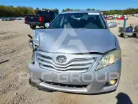 2011 Toyota CAMRY фото