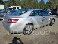 2011 Toyota CAMRY фото