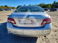 2011 Toyota CAMRY фото