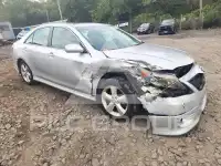 2011 Toyota CAMRY фото