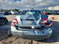 2011 Toyota CAMRY фото