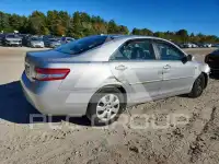 2011 Toyota CAMRY фото