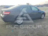 2011 Toyota CAMRY фото