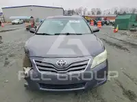 2011 Toyota CAMRY фото