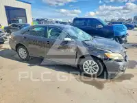 2011 Toyota CAMRY фото