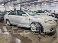 2011 Toyota CAMRY фото