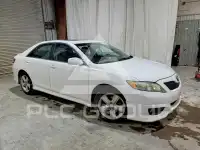 2011 Toyota CAMRY photo