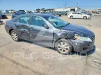 2011 Toyota CAMRY фото