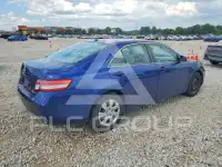 2011 Toyota CAMRY фото