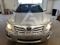 2011 Toyota CAMRY фото