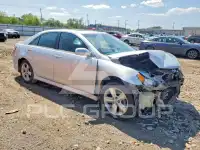 2011 Toyota CAMRY photo