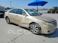 2011 Toyota CAMRY фото