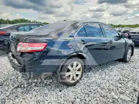 2011 Toyota CAMRY фото