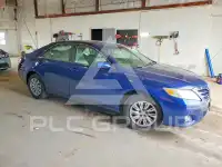 2011 Toyota CAMRY фото