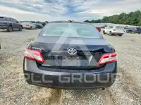 2011 Toyota CAMRY фото