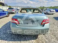 2011 Toyota CAMRY фото