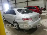 2011 Toyota CAMRY фото