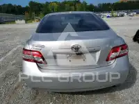 2011 Toyota CAMRY фото