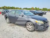2011 Toyota CAMRY photo