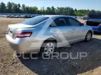 2011 Toyota CAMRY фото
