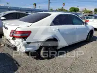 2011 Toyota CAMRY фото