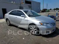 2011 Toyota CAMRY фото