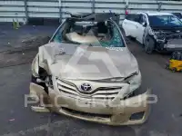 2011 Toyota CAMRY фото