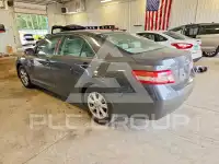 2011 Toyota CAMRY фото