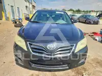 2011 Toyota CAMRY фото
