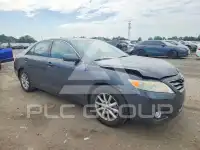 2011 Toyota CAMRY фото