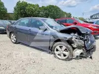 2011 Toyota CAMRY фото