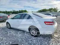 2011 Toyota CAMRY фото