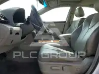 2011 Toyota CAMRY фото