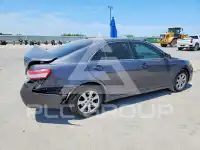 2011 Toyota CAMRY фото