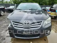 2011 Toyota CAMRY фото