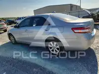 2011 Toyota CAMRY фото
