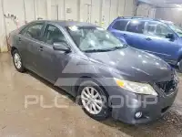 2011 Toyota CAMRY фото