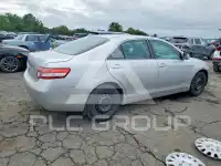 2011 Toyota CAMRY фото