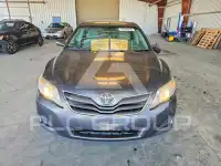 2011 Toyota CAMRY фото