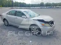 2011 Toyota CAMRY фото