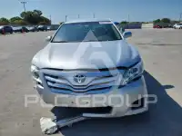 2011 Toyota CAMRY фото